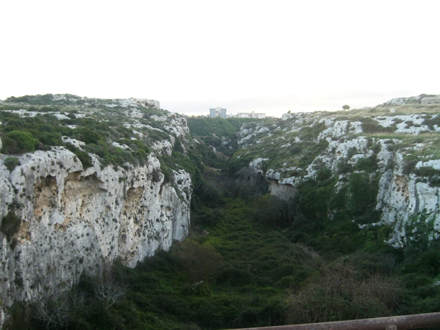 Cave  del settore orientale  dell sicilia (regione Iblea)